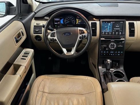 Used 2018 Ford Flex Limited image 8