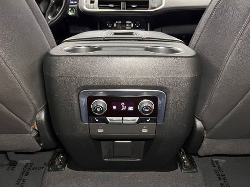 Used 2023 Chevrolet Suburban RST w/ Luxury Package image 29