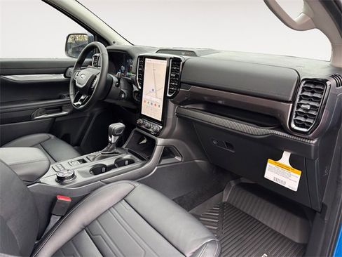 New 2025 Ford Ranger Lariat w/ FX4 Off-Road Package image 10