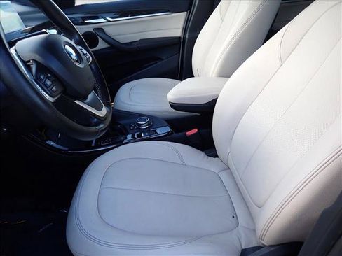 Used 2016 BMW X1 xDrive28i AWD/4WD image 12