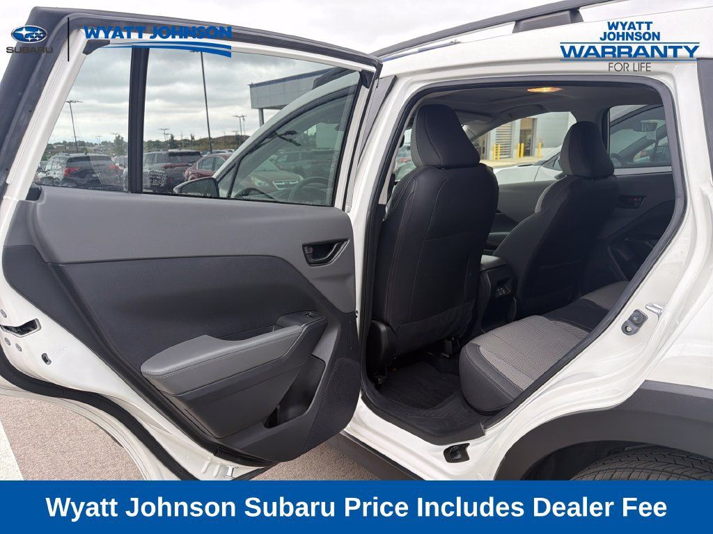 Used 2024 Subaru Crosstrek 2.0i Premium AWD/4WD image 27