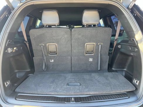 Used 2023 Jeep Grand Cherokee L Laredo RWD image 20