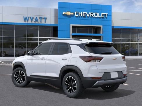 New 2026 Chevrolet TrailBlazer LT w/ Convenience Package AWD/4WD image 3