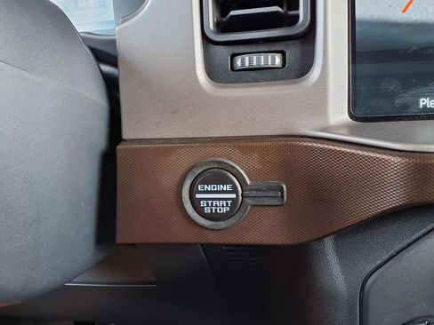 Used 2022 Ford Bronco Outer Banks AWD/4WD image 33
