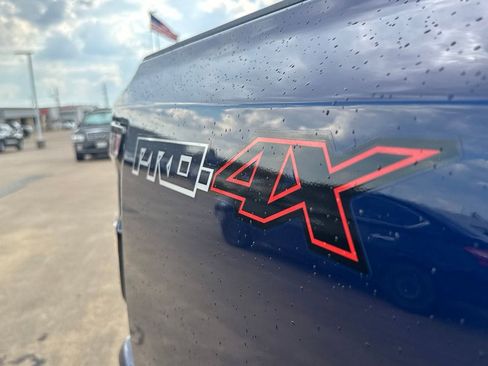 Used 2022 Nissan Frontier PRO-4X AWD/4WD image 35