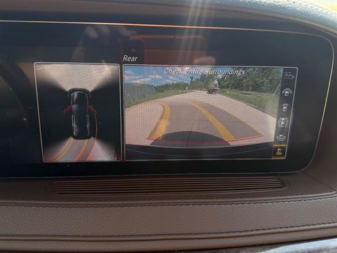 Used 2019 Mercedes-Benz S 560 4MATIC Sedan image 13