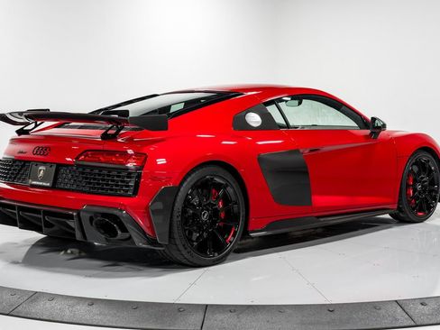 Used 2023 Audi R8 V10 GT image 3