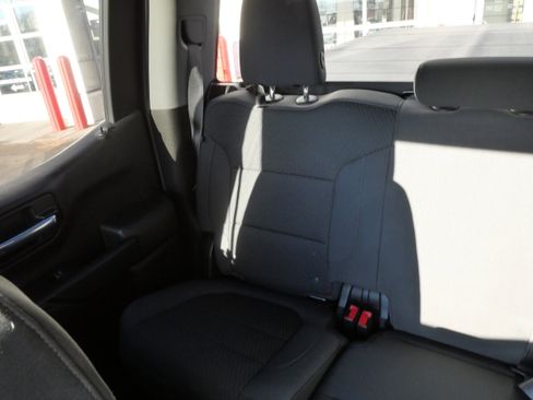 Used 2022 Chevrolet Silverado 1500 Custom w/ Safety Confidence Package image 12