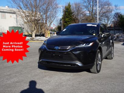 Used 2022 Toyota Venza XLE