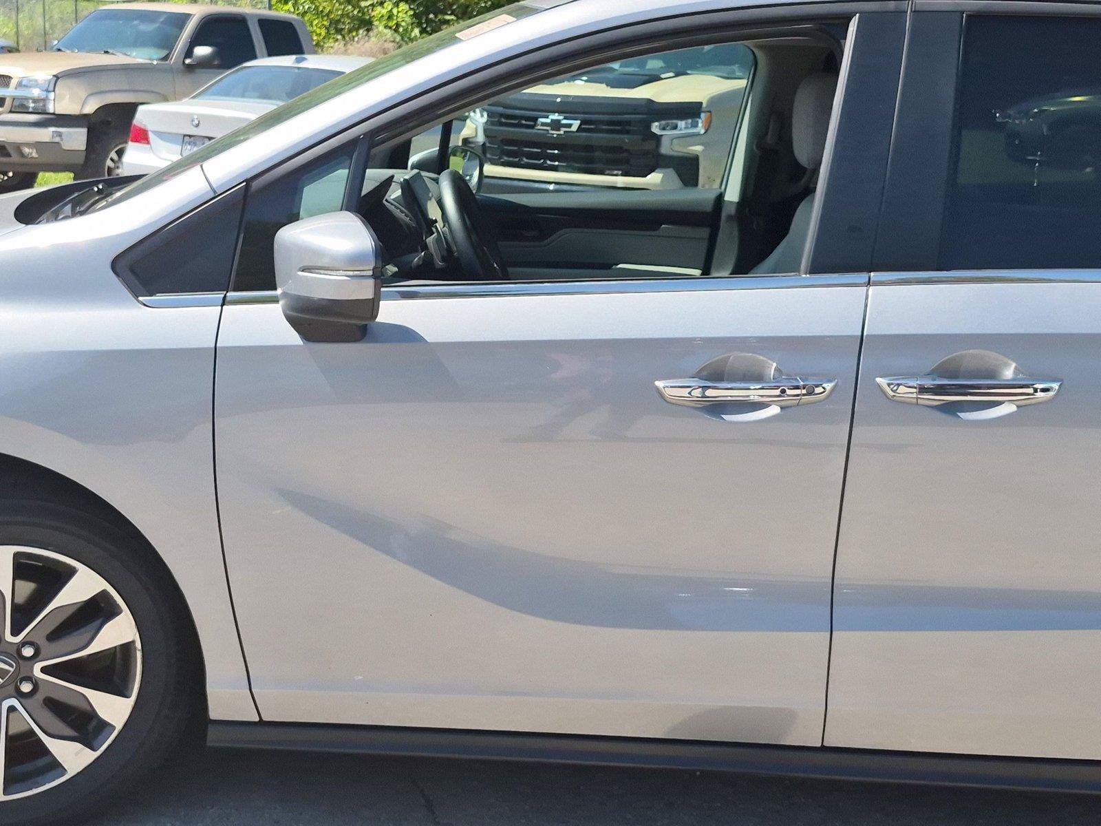 Used 2023 Honda Odyssey EX-L image 15