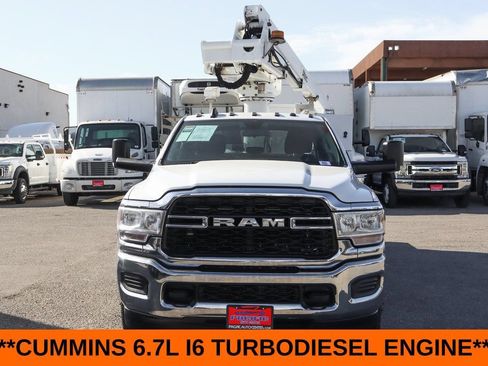 Used 2020 RAM 3500 Tradesman w/ Chrome Appearance Group AWD/4WD image 3