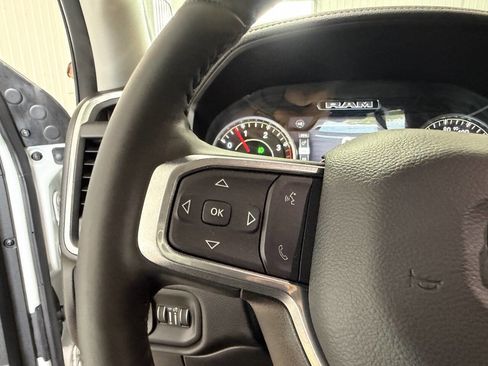 Used 2024 RAM 2500 Laramie w/ Safety Group AWD/4WD image 21