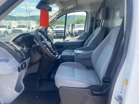 Used 2018 Ford Transit 350 148 Low Roof RWD image 9