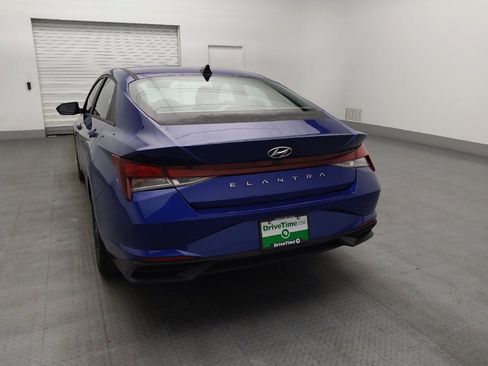 Used 2022 Hyundai Elantra SEL w/ Cargo Package image 6