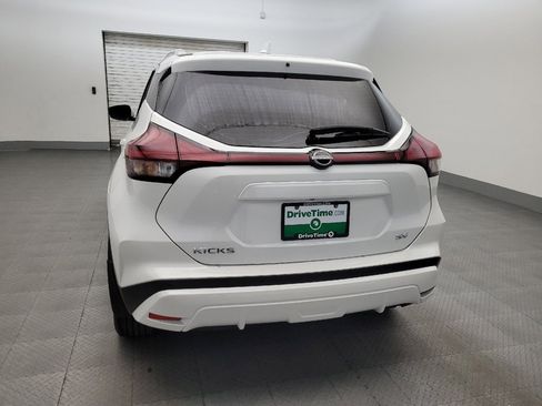 Used 2024 Nissan Kicks SV FWD image 6