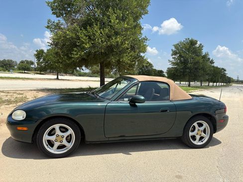 Used 1999 MAZDA MX-5 Miata RWD image 7