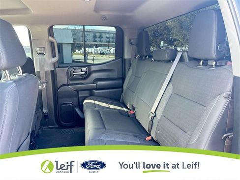 Used 2024 Chevrolet Silverado 1500 Custom Trail Boss w/ LPO, Dark Essentials Package image 28