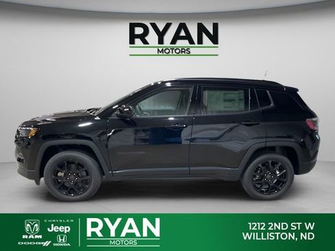 New 2026 Jeep Compass Latitude AWD/4WD image 6