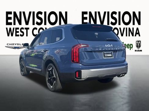 Used 2025 Kia Telluride S image 6