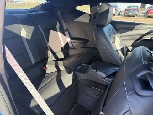 Used 2016 Chevrolet Camaro SS image 14