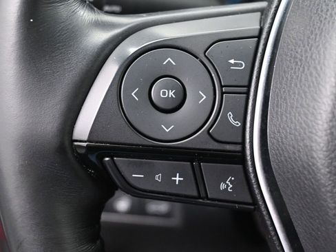 Used 2021 Toyota Venza XLE w/ Softex Package image 19