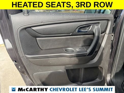 Used 2017 Chevrolet Traverse LT w/ Style and Technology Package image 35