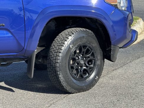 Used 2022 Toyota Tacoma SR5 image 12