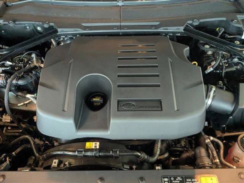 Used 2026 Land Rover Defender 110 X-Dynamic SE AWD/4WD image 21