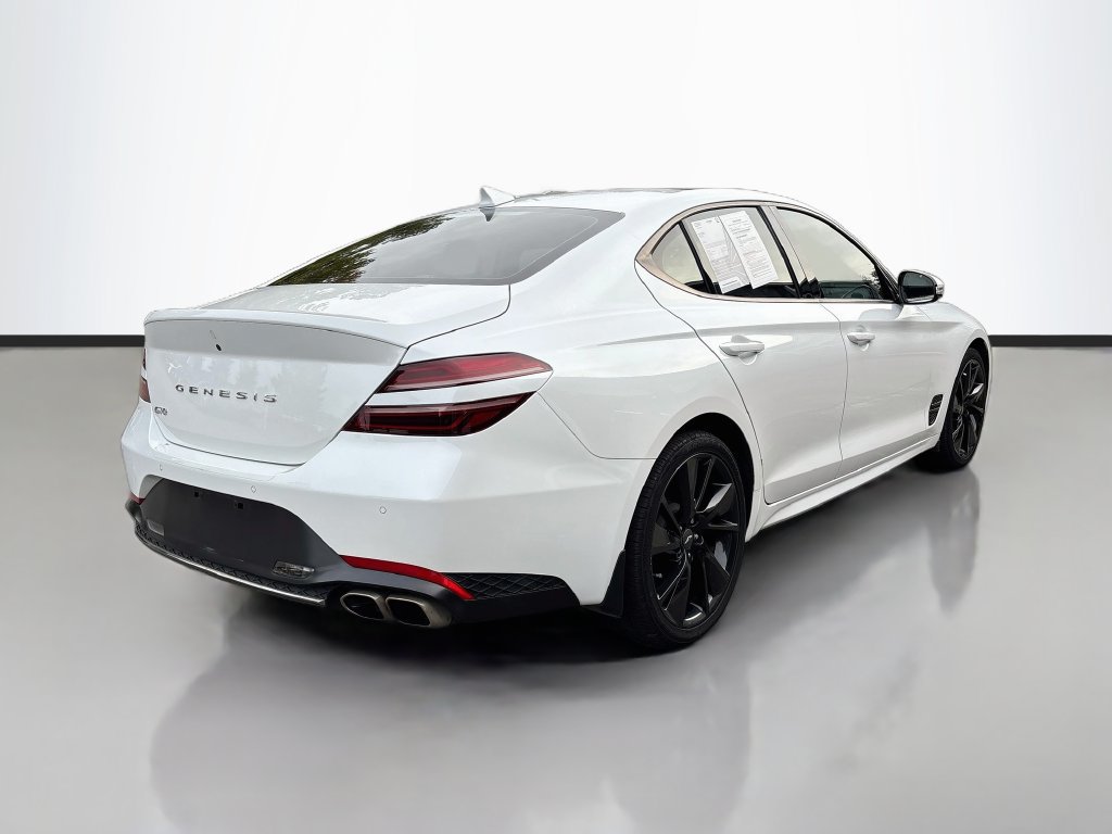 Used 2023 Genesis G70 2.0T w/ Sport Prestige Package RWD image 7