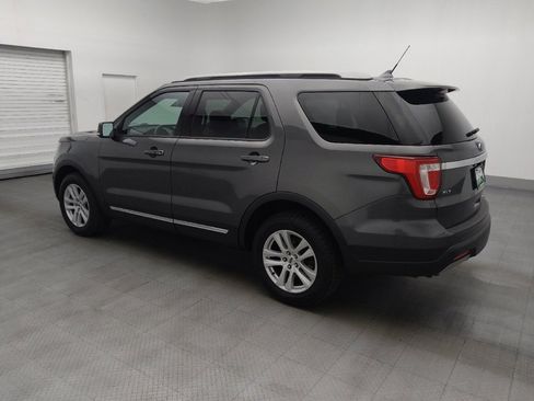 Used 2019 Ford Explorer XLT w/ Equipment Group 202A AWD/4WD image 2