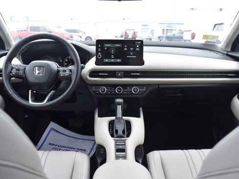 Certified 2026 Honda HR-V EX-L image 27