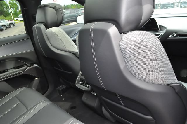 Used 2024 Cadillac Lyriq Tech w/ LPO, Floor Liner Package AWD/4WD image 26