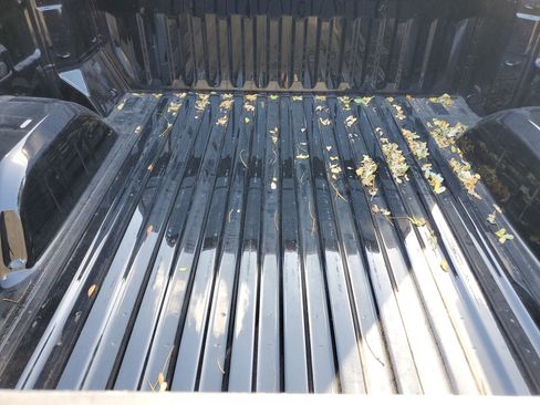 Used 2023 GMC Sierra 1500 Elevation image 8