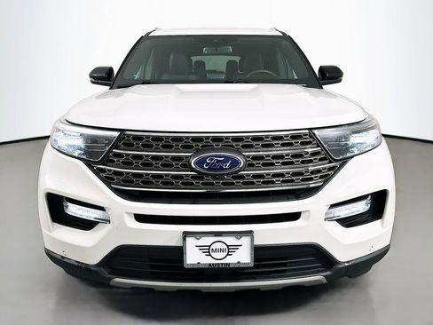 Used 2022 Ford Explorer King Ranch w/ Technology Package AWD/4WD image 2
