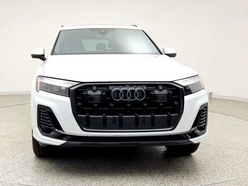 Used 2025 Audi Q7 3.0T Prestige AWD/4WD image 2
