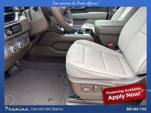 New 2025 GMC Yukon Elevation image 13