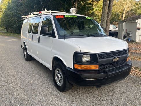 Used 2015 GMC Savana 3500 image 3