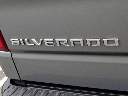 Used 2024 Chevrolet Silverado 1500 RST AWD/4WD image 28