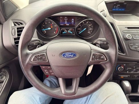 Used 2017 Ford Escape SE AWD/4WD image 33