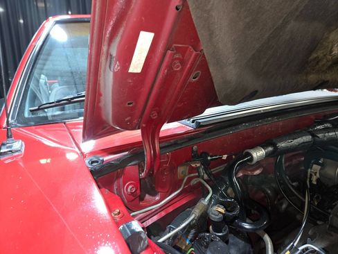 Used 1990 Ford Mustang LX image 59