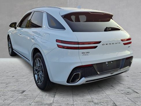 Certified 2024 Genesis GV70 2.5T w/ Select Package AWD/4WD image 4