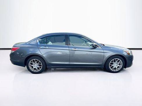 Used 2010 Honda Accord EX-L image 6