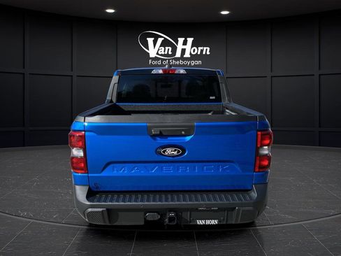 New 2025 Ford Maverick Lariat w/ Black Appearance Package image 15