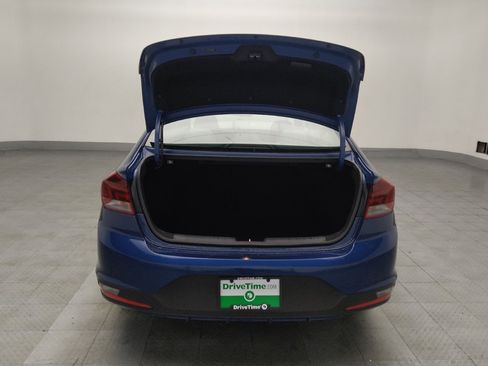 Used 2019 Hyundai Elantra SE FWD image 29