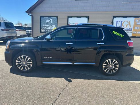 Used 2017 GMC Terrain Denali AWD/4WD image 8