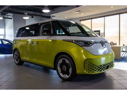New 2025 Volkswagen ID. Buzz Pro S Plus image 10