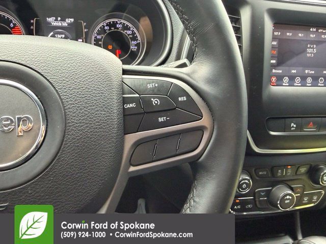 Used 2019 Jeep Cherokee Latitude Plus FWD image 23