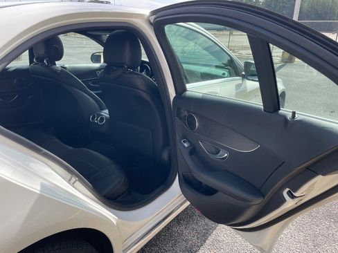 Used 2019 Mercedes-Benz C 300 4MATIC Sedan w/ Premium Package image 18