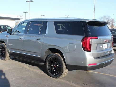 New 2026 GMC Yukon XL Elevation w/ LPO, Floor Liner Package image 10
