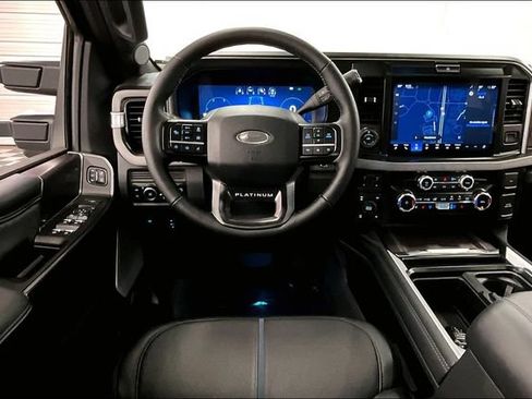 Used 2026 Ford F250 Platinum AWD/4WD image 6